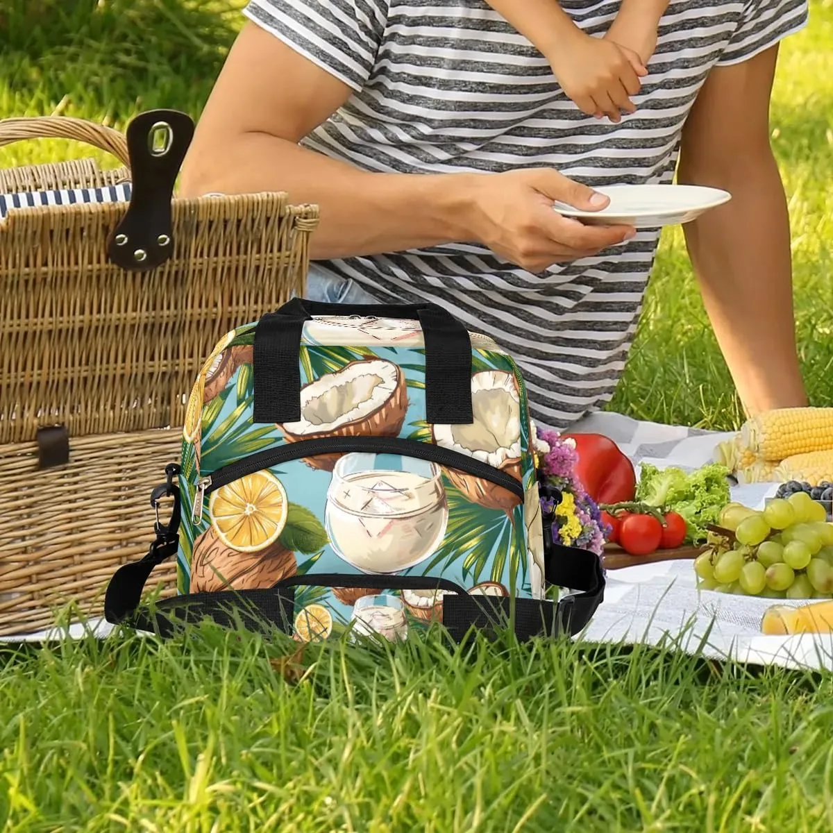QsirBC Lunch Tote Coconut Decor Insulated Lunch Bag Adult Bags with Strap Women Men Reusable Cooler Lunch Box for Work Picnic Travel Shopping Beach